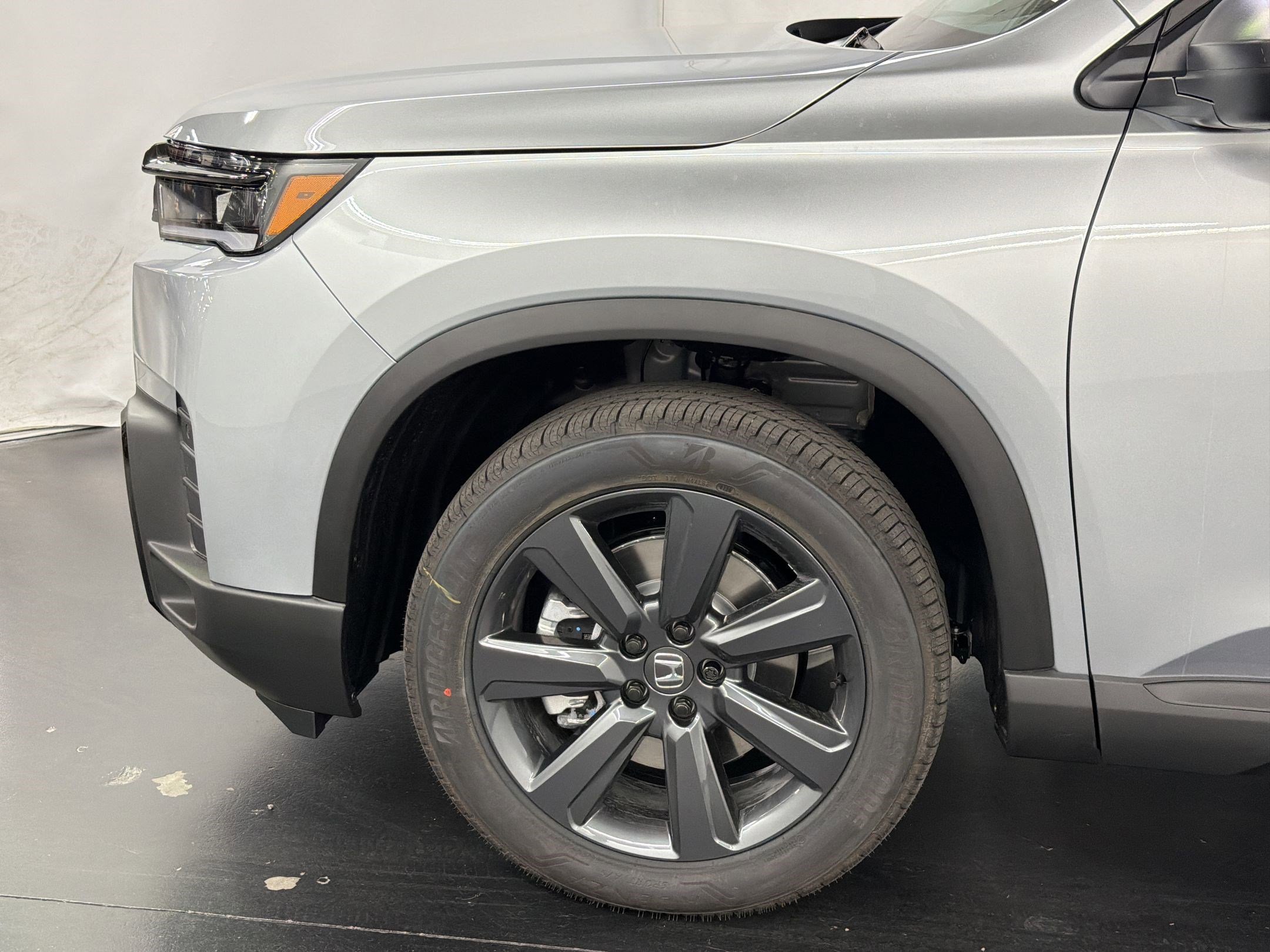 New 2026 Honda Pilot Sport image 12