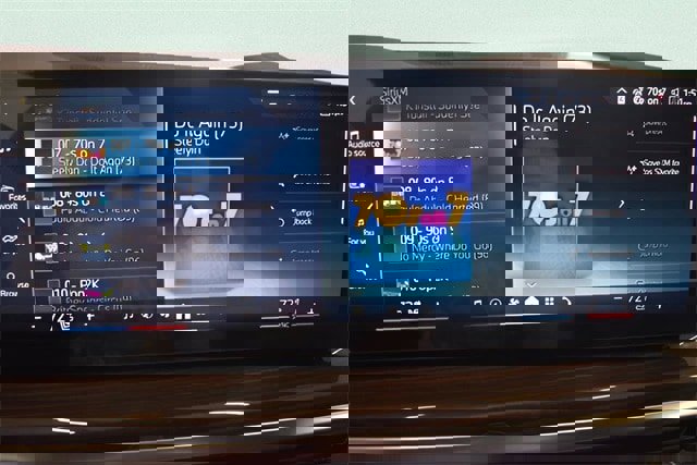 New 2026 BMW X5 xDrive50e w/ Premium Package image 29