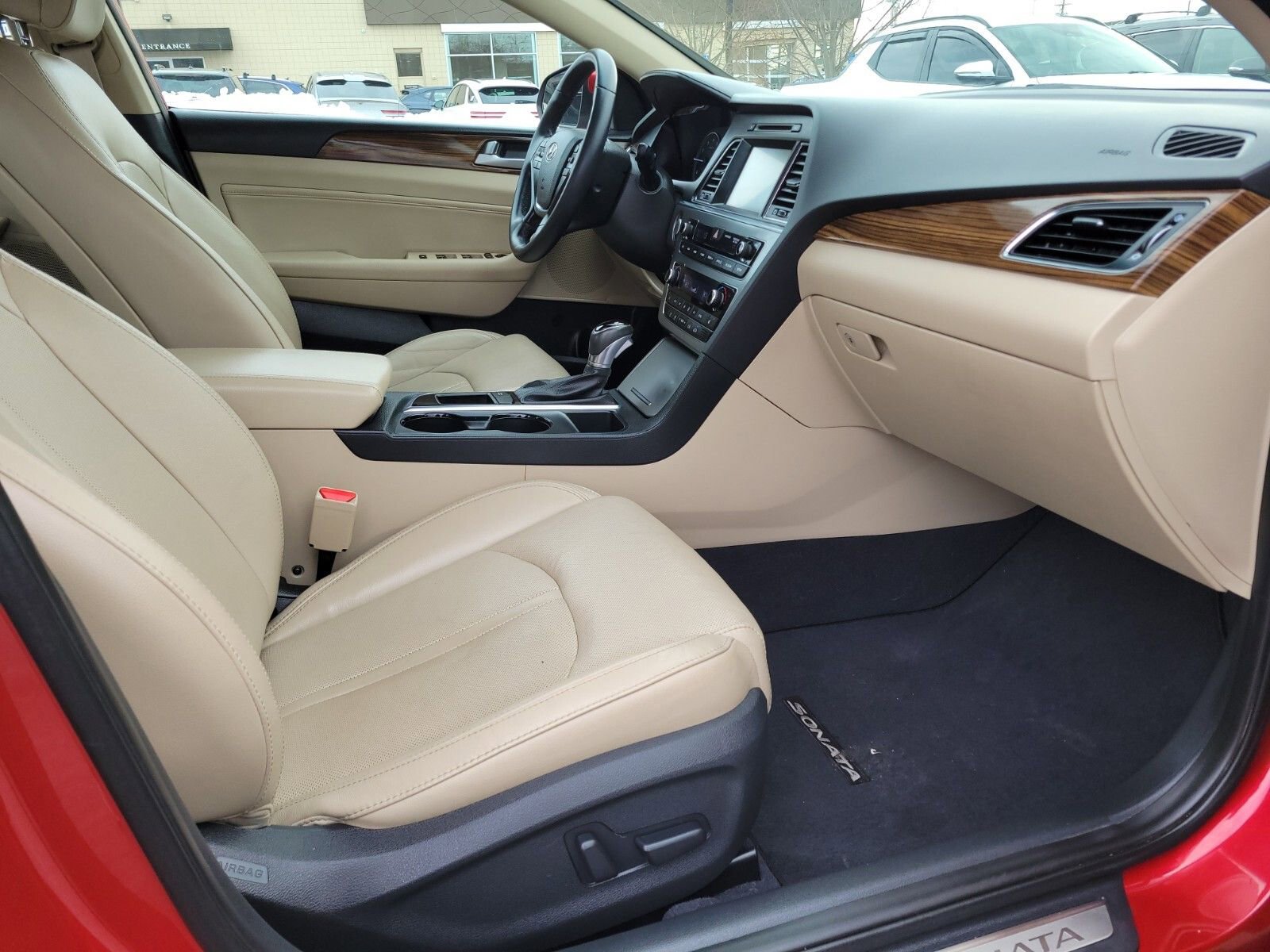 Used 2017 Hyundai Sonata Limited image 13