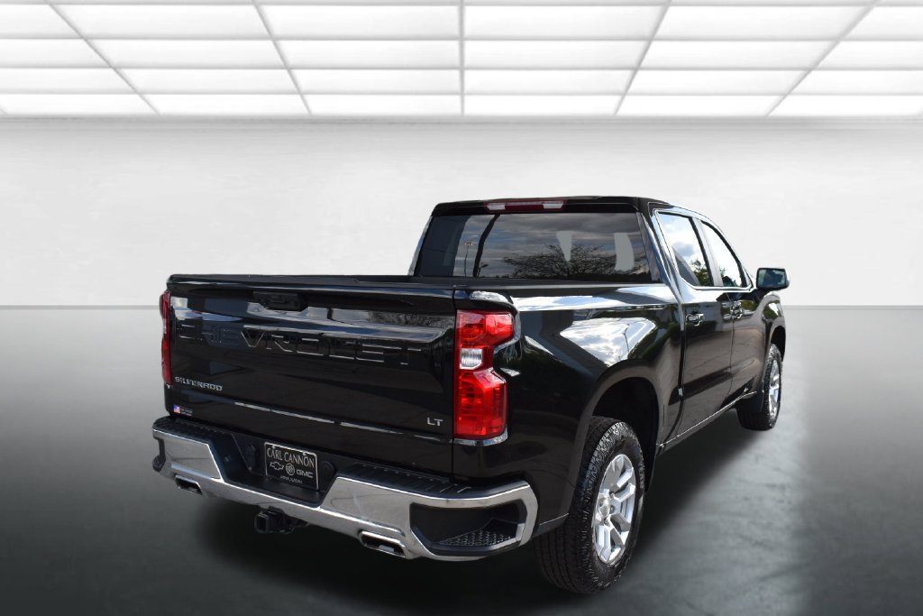 Used 2024 Chevrolet Silverado 1500 LT AWD/4WD image 8
