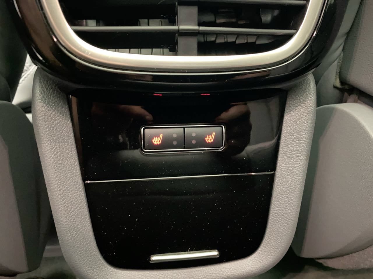 Used 2023 Lincoln Nautilus Reserve AWD/4WD image 26