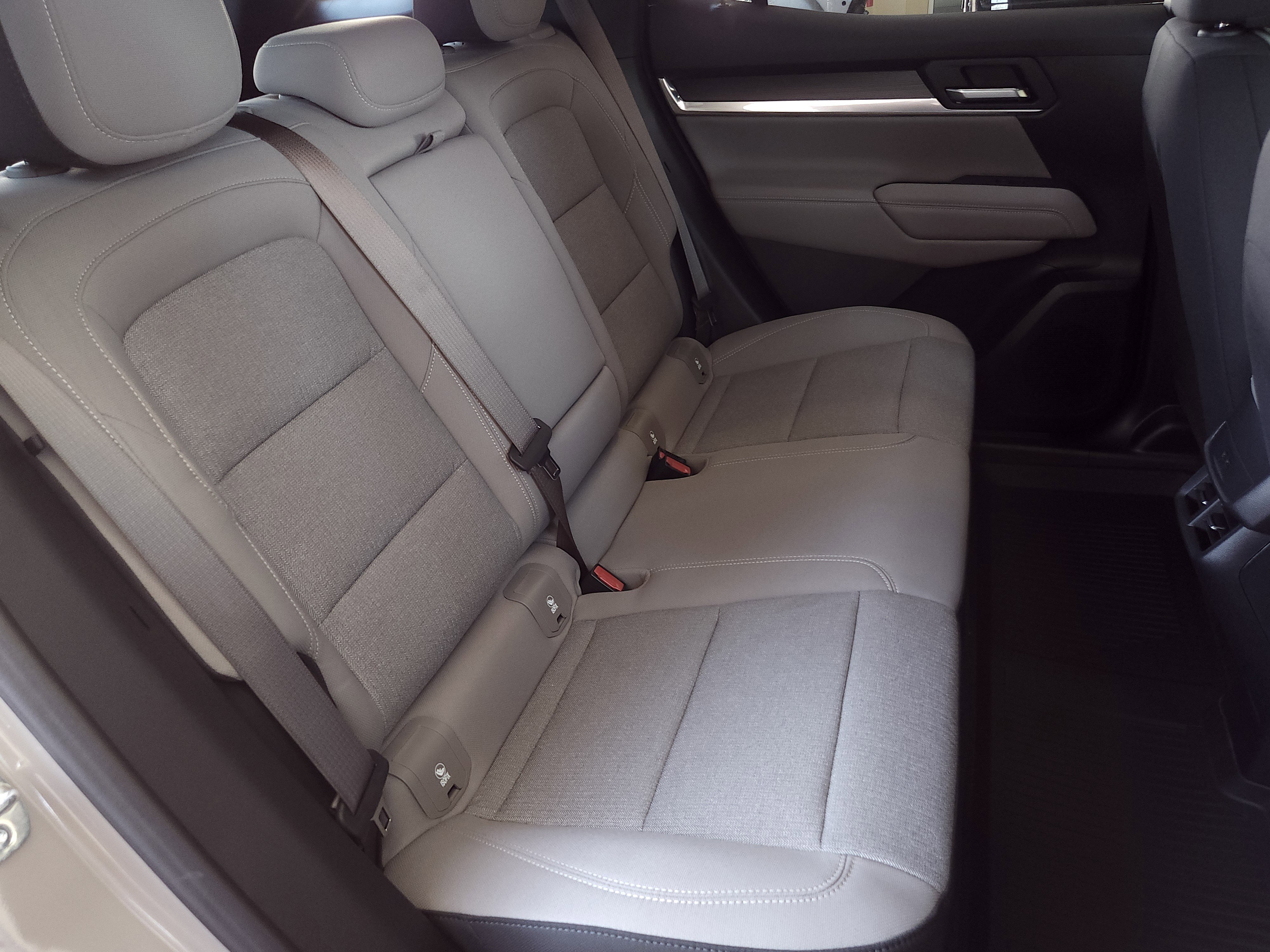 New 2026 GMC Terrain Elevation image 35