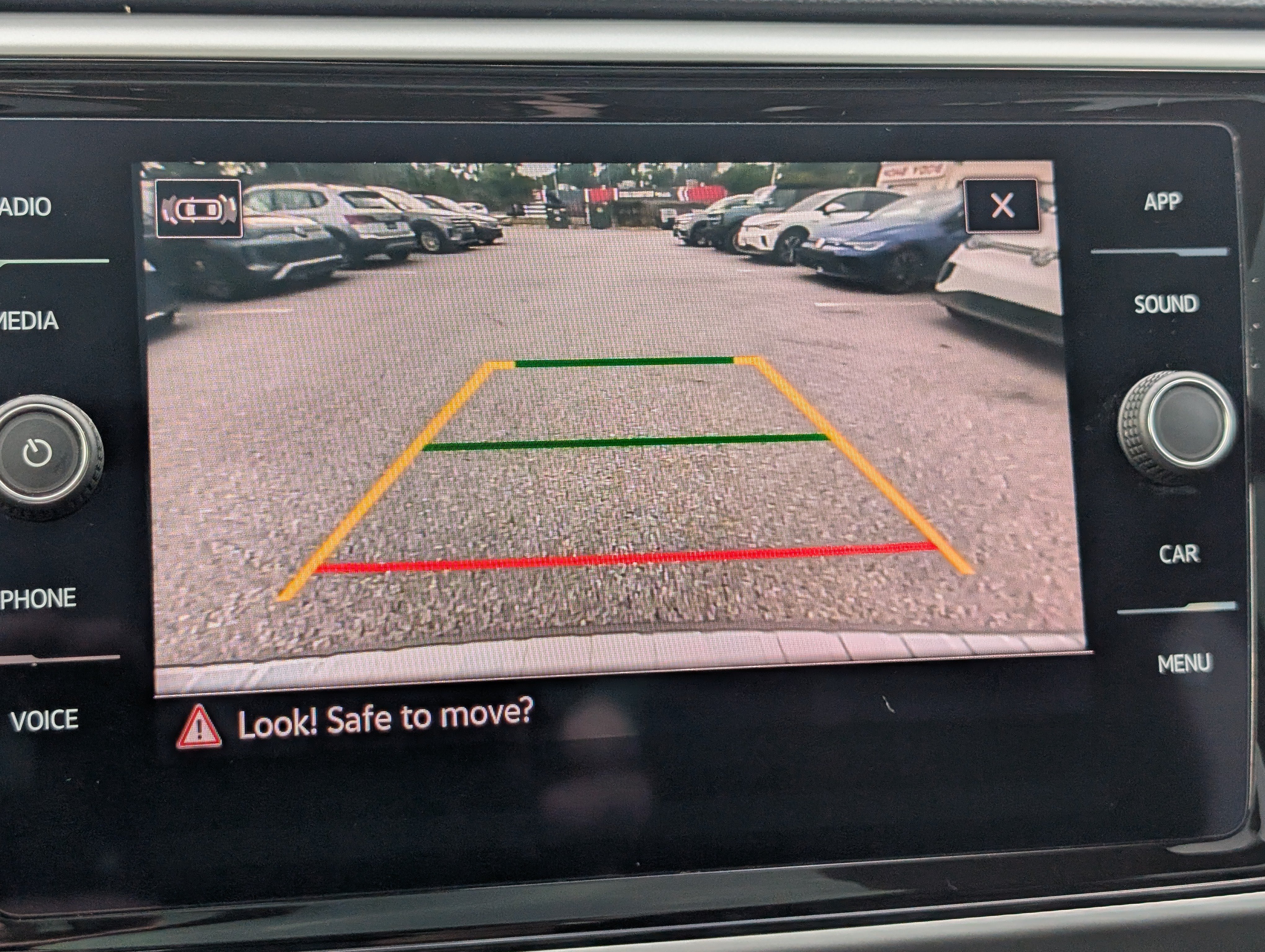 Used 2023 Volkswagen Atlas SE w/ Panoramic Sunroof Package AWD/4WD image 29
