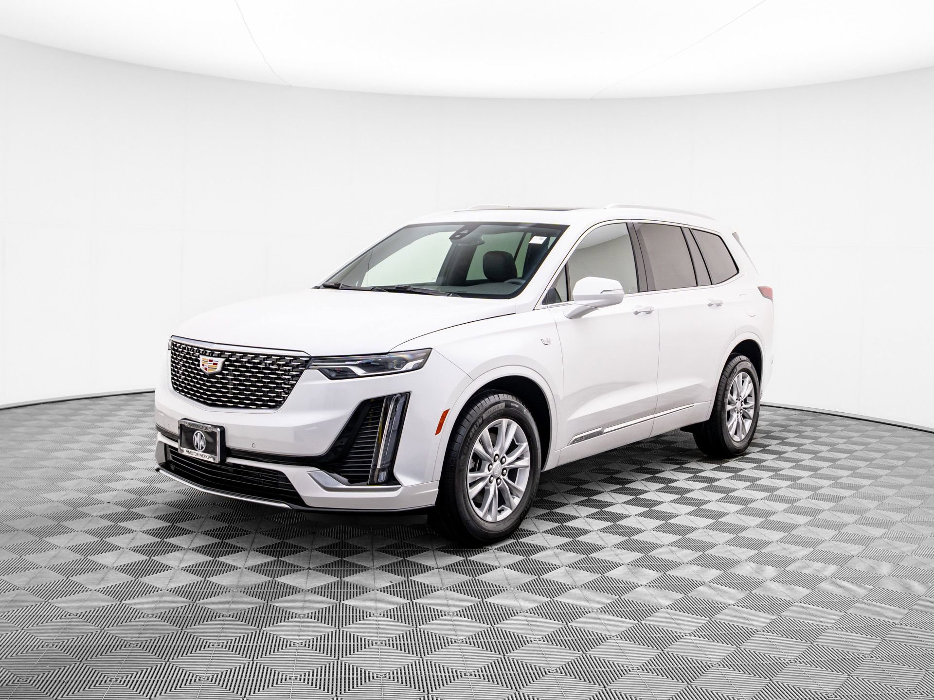 New 2025 Cadillac XT6 Luxury video 3