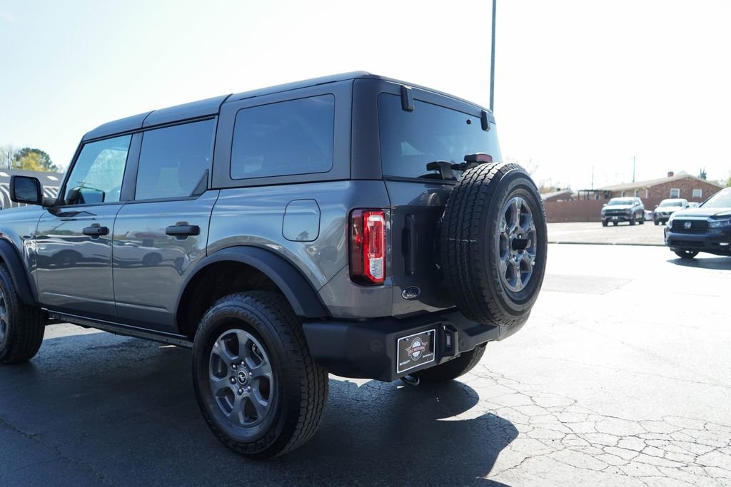 Used 2025 Ford Bronco Big Bend image 14