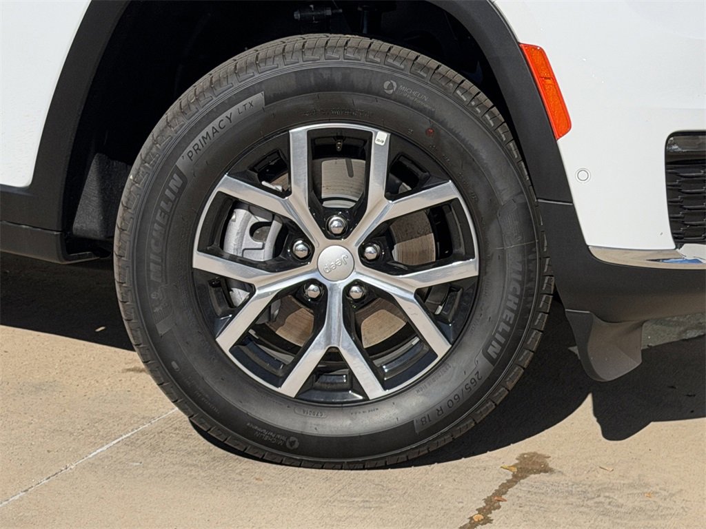New 2025 Jeep Grand Cherokee L Limited w/ Luxury Tech Group II image 8