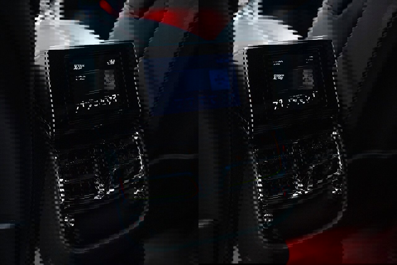 Used 2022 Bentley Flying Spur V8 image 71