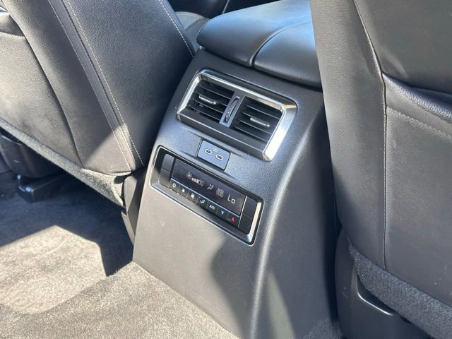 Certified 2024 MAZDA CX-90 Plug-In Hybrid w/ Preferred AWD/4WD image 23