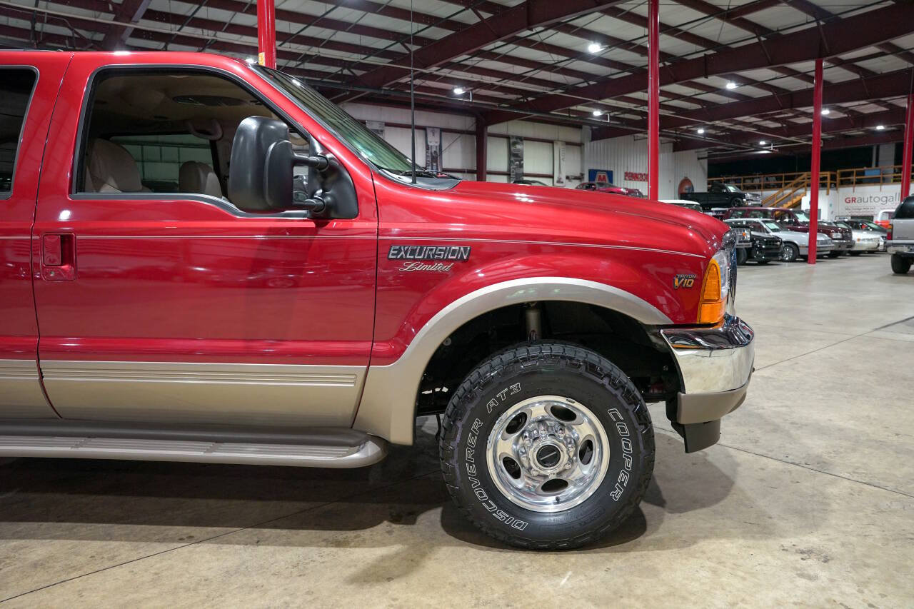 Used 2001 Ford Excursion Limited AWD/4WD image 11