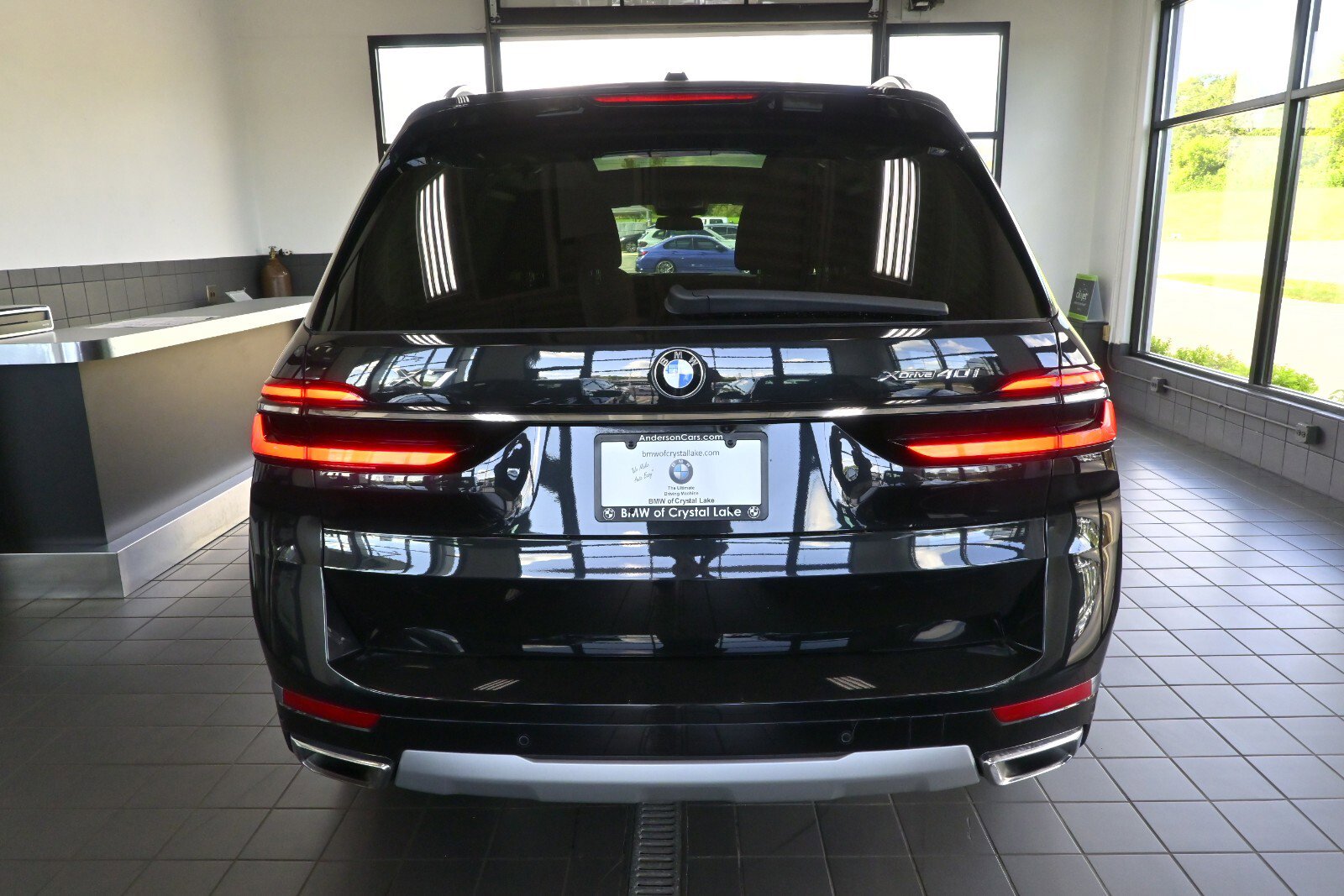 Certified 2023 BMW X7 xDrive40i w/ Executive Package image 3
