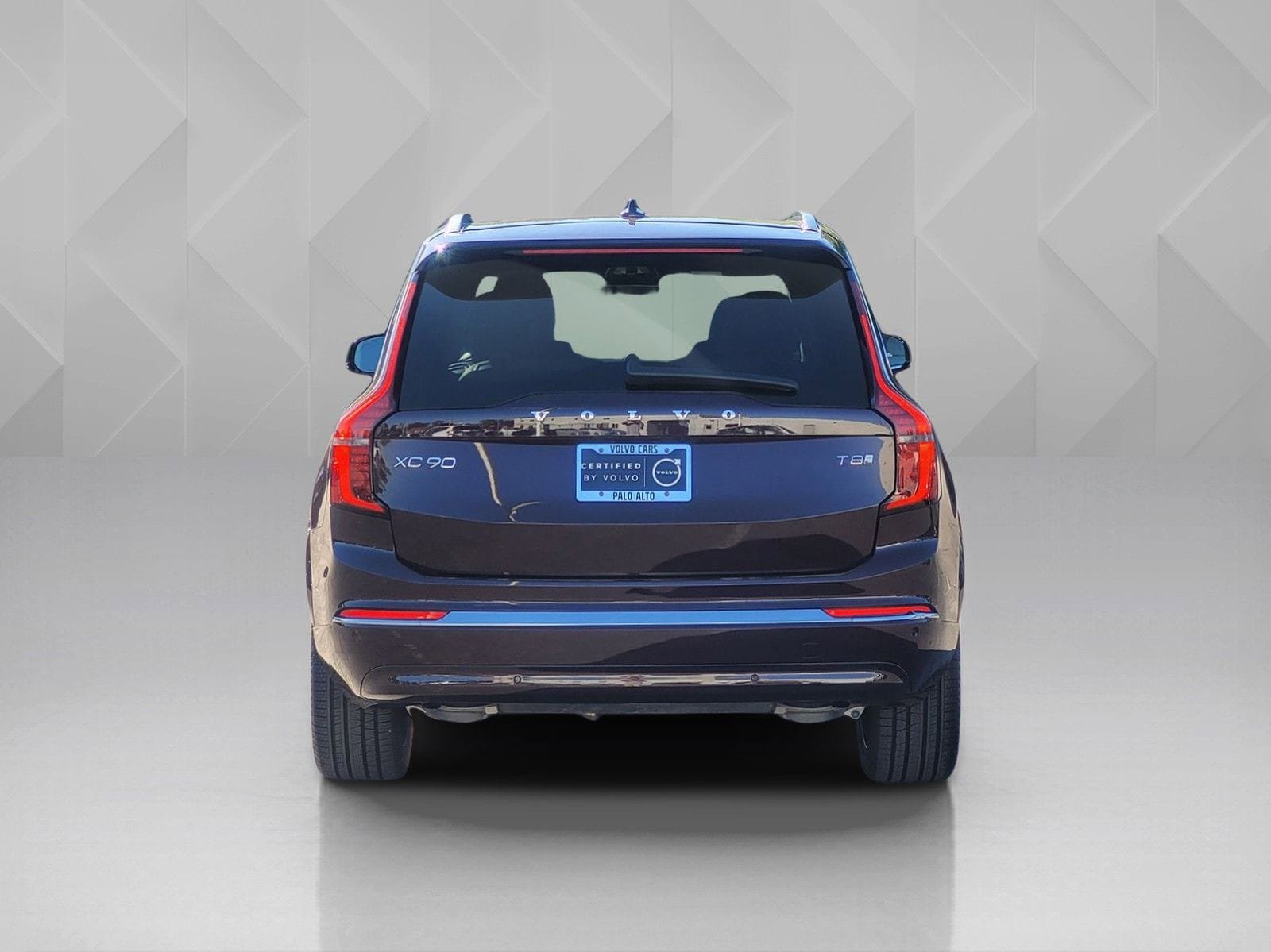 Certified 2025 Volvo XC90 T8 Ultra AWD/4WD image 5