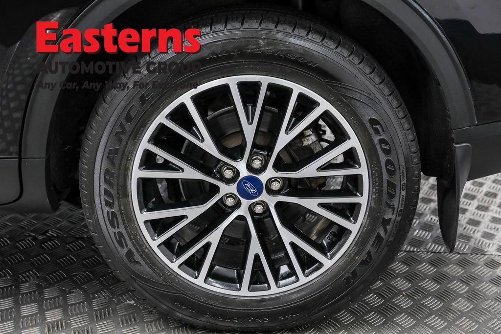 Used 2022 Ford Escape SE image 33