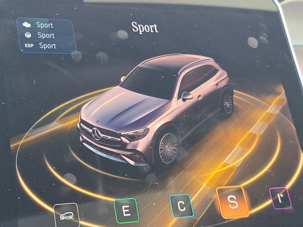 Certified 2026 Mercedes-Benz GLC 300 4MATIC image 34