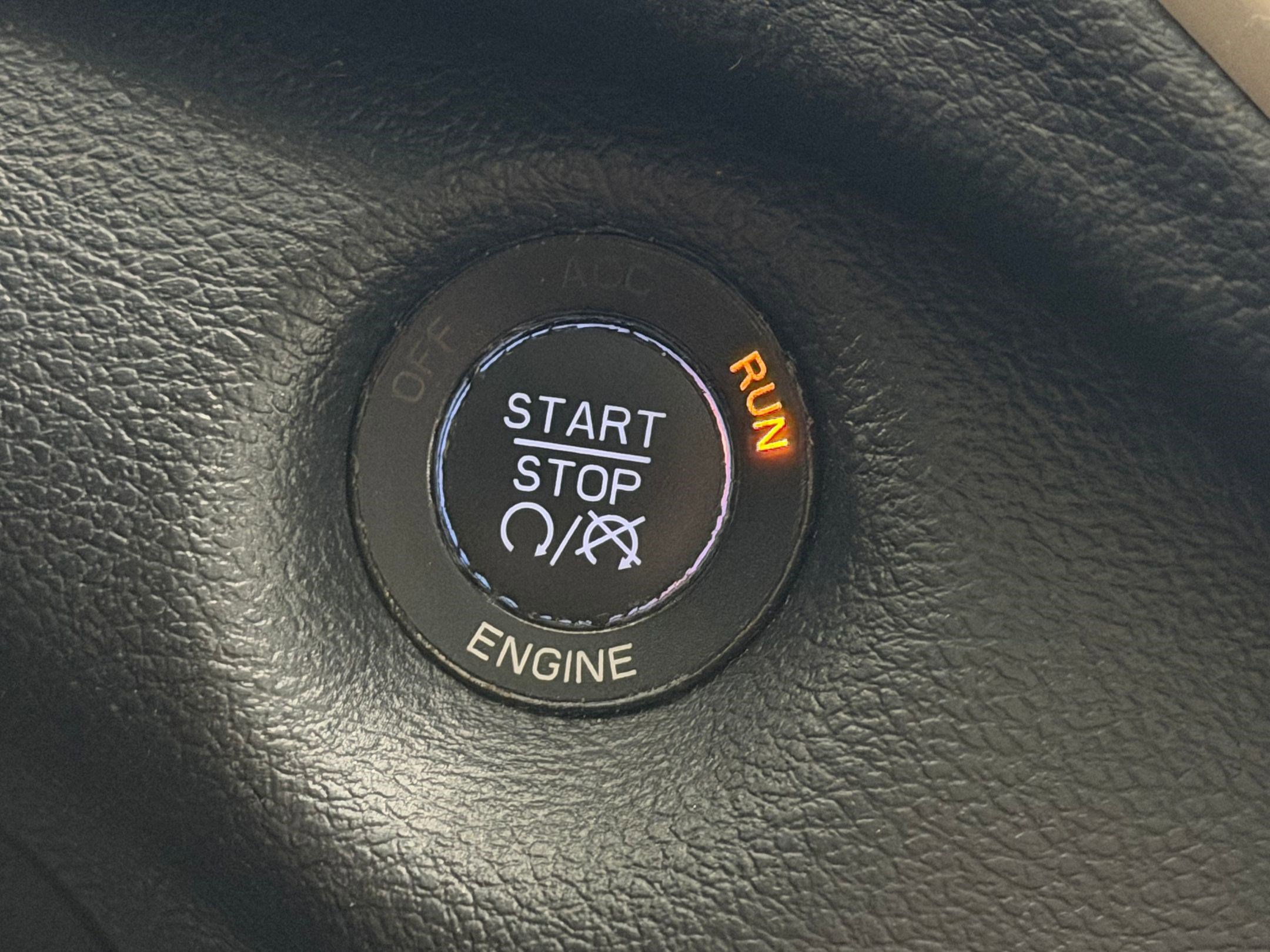 Used 2014 Jeep Cherokee Limited FWD image 27
