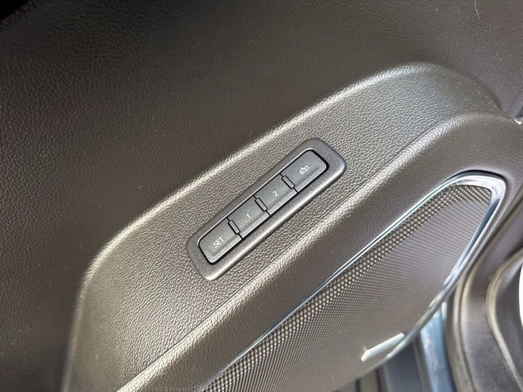 Used 2019 Chevrolet Tahoe Premier image 14