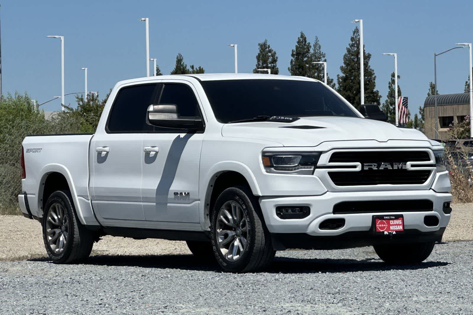 Used 2021 RAM 1500 Laramie AWD/4WD image 10