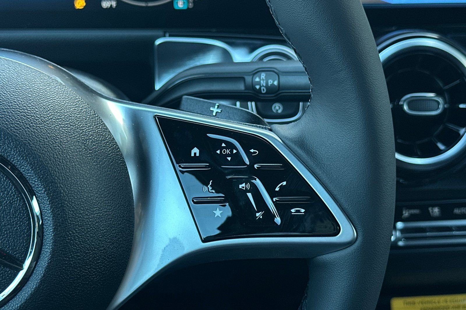 New 2026 Mercedes-Benz GLB 250 image 26