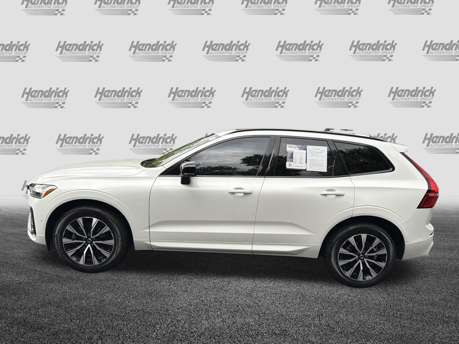 Certified 2024 Volvo XC60 B5 Plus w/ Protection Package Premier AWD/4WD image 7
