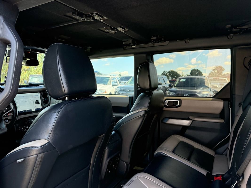 Used 2023 Ford Bronco Wildtrak image 24