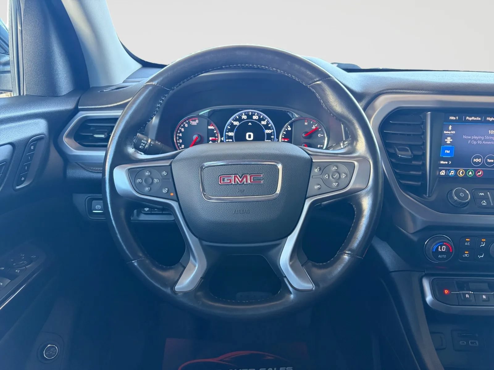 Used 2022 GMC Acadia AT4 w/ Technology Package AWD/4WD image 31