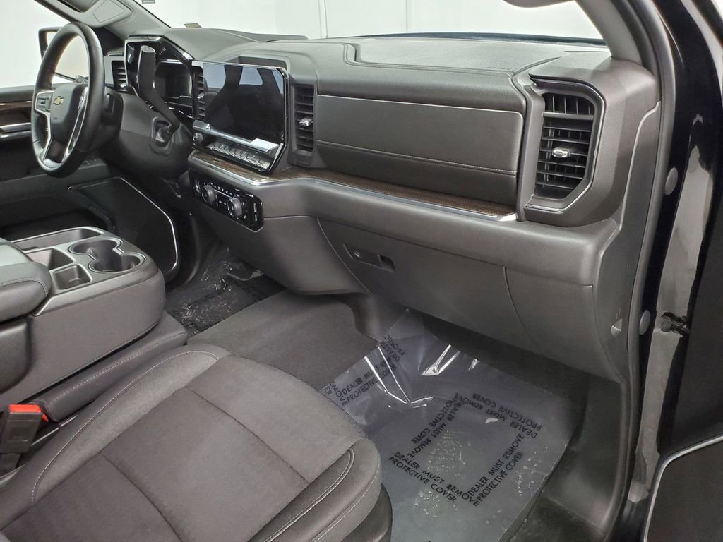 Used 2023 Chevrolet Silverado 1500 LT w/ Protection Package image 13