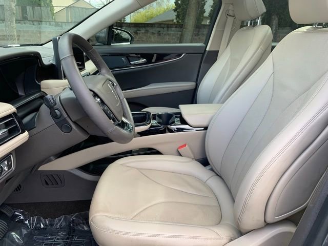 Certified 2022 Lincoln Nautilus Reserve image 14