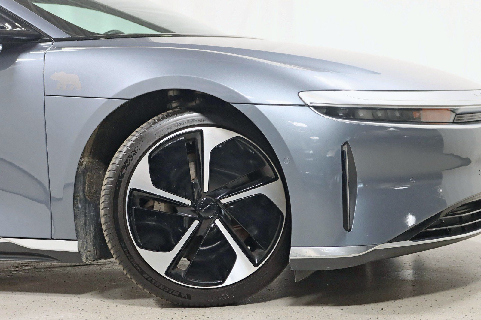 Used 2023 Lucid Air Pure AWD/4WD image 5