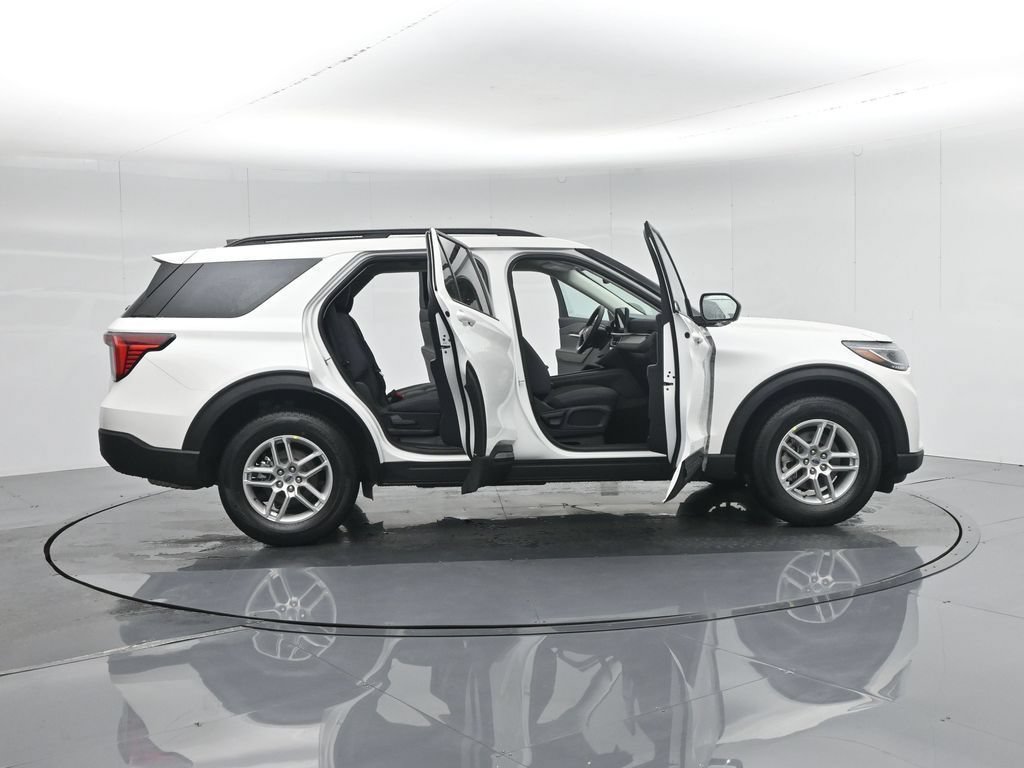 New 2026 Ford Explorer Active AWD/4WD image 35