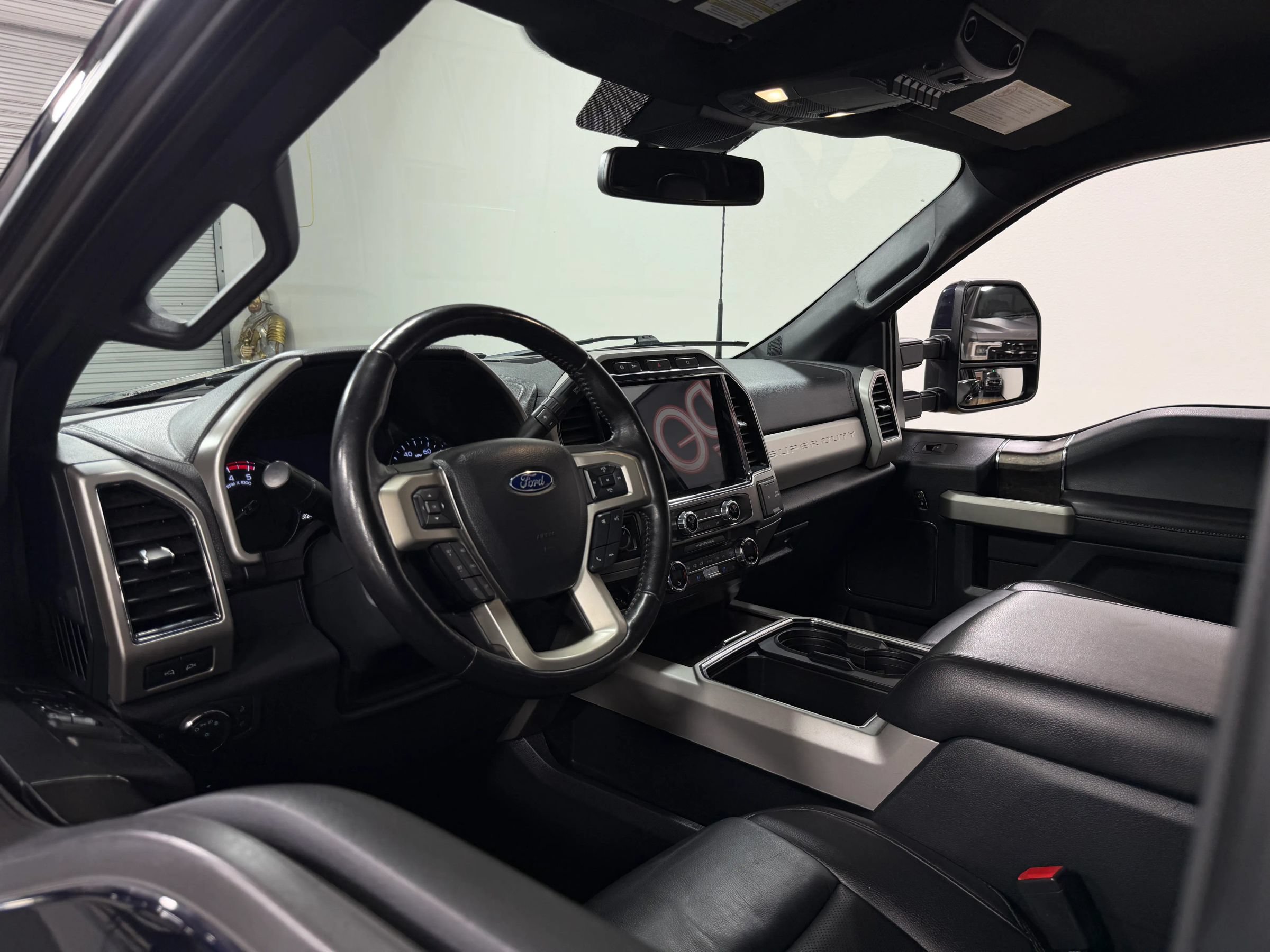 Used 2022 Ford F350 Lariat w/ Lariat Ultimate Package AWD/4WD image 15