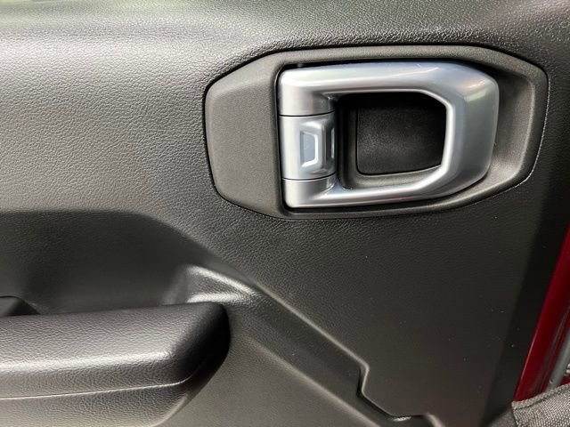 Used 2021 Jeep Wrangler Unlimited Rubicon w/ Cold Weather Group image 39