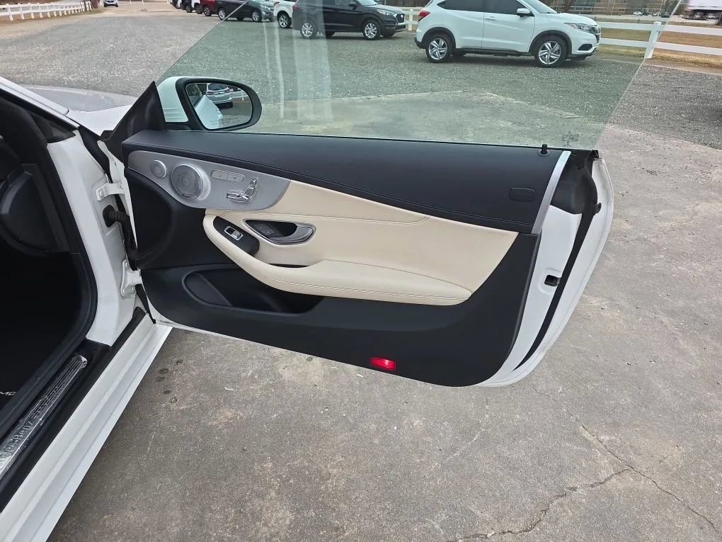 Used 2017 Mercedes-Benz C 300 4MATIC Cabriolet image 43