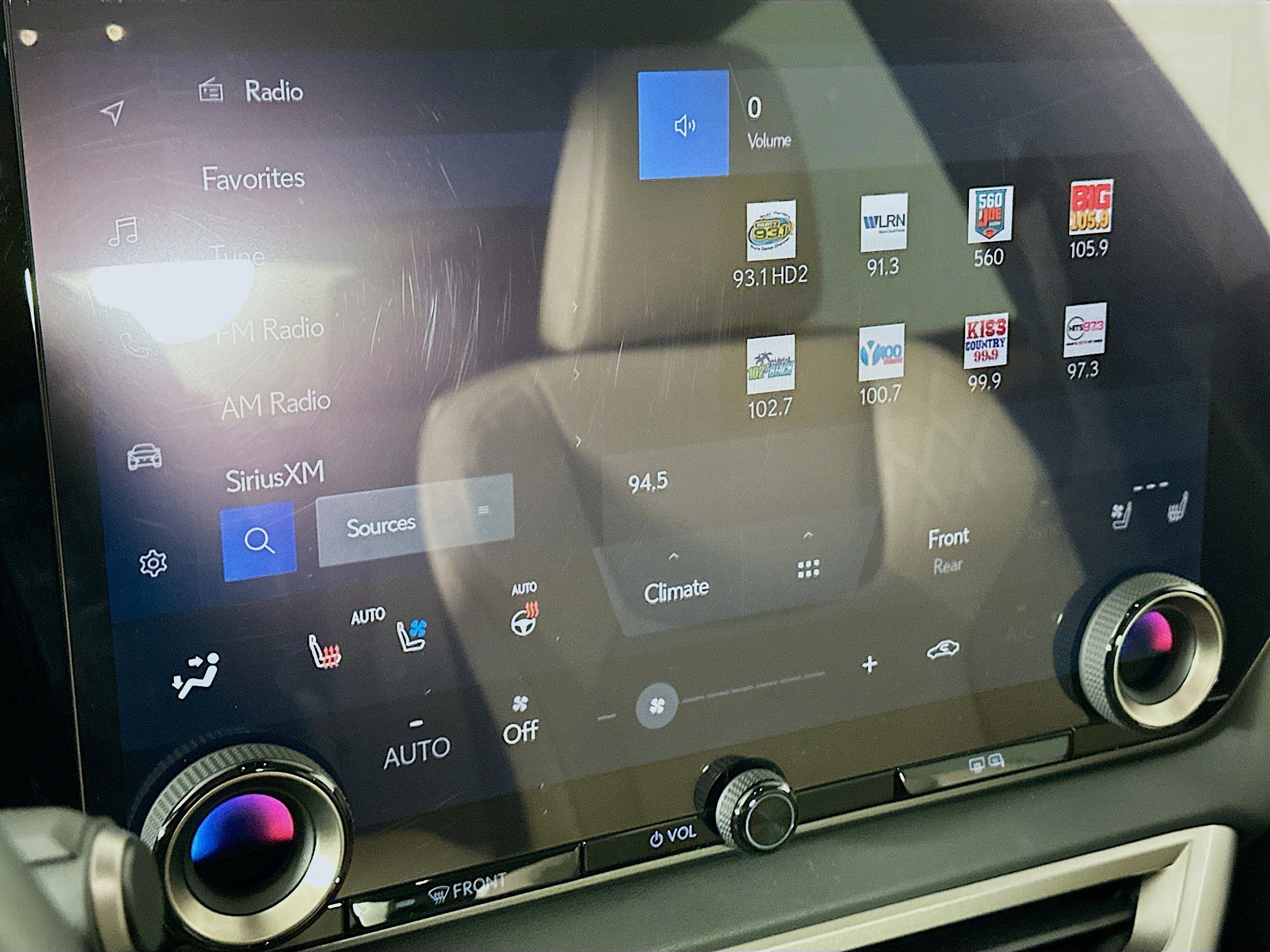 Used 2024 Lexus RX 350 Premium w/ Accessory Package (Z1) image 21