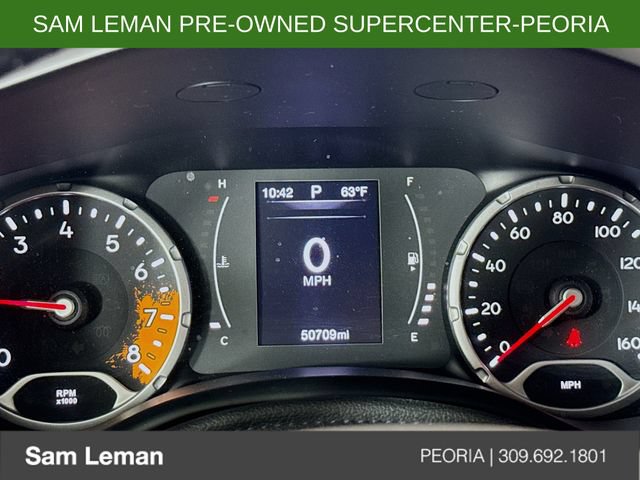 Used 2015 Jeep Renegade Latitude FWD image 12
