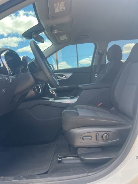 Used 2025 Chevrolet Blazer LT image 23