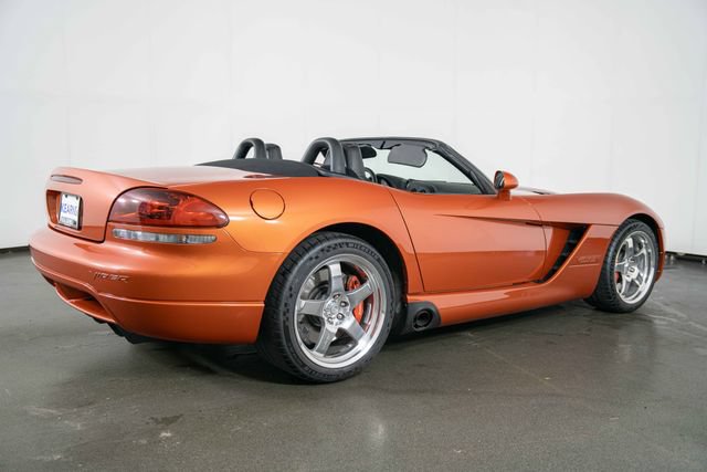Used 2005 Dodge Viper SRT-10 w/ Copperhead Edition Group RWD image 8