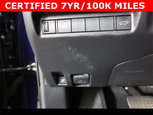 Used 2020 Toyota RAV4 XLE image 18