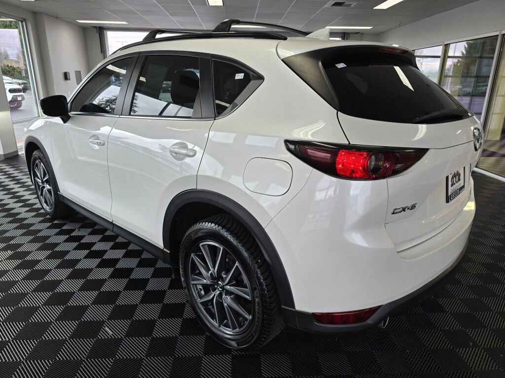 Used 2018 MAZDA CX-5 Touring w/ Preferred Equipment Package image 6