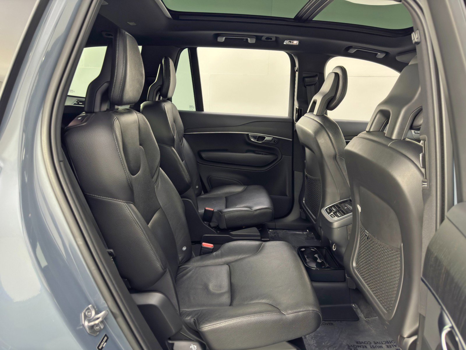 Used 2020 Volvo XC90 T6 Momentum image 40