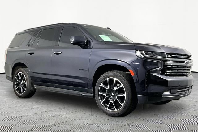 Used 2022 Chevrolet Tahoe RST w/ Luxury Package AWD/4WD image 3