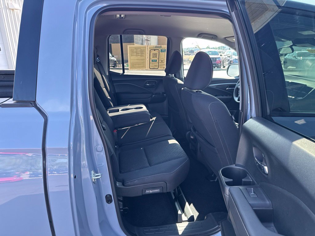 Used 2023 Honda Ridgeline Sport image 37