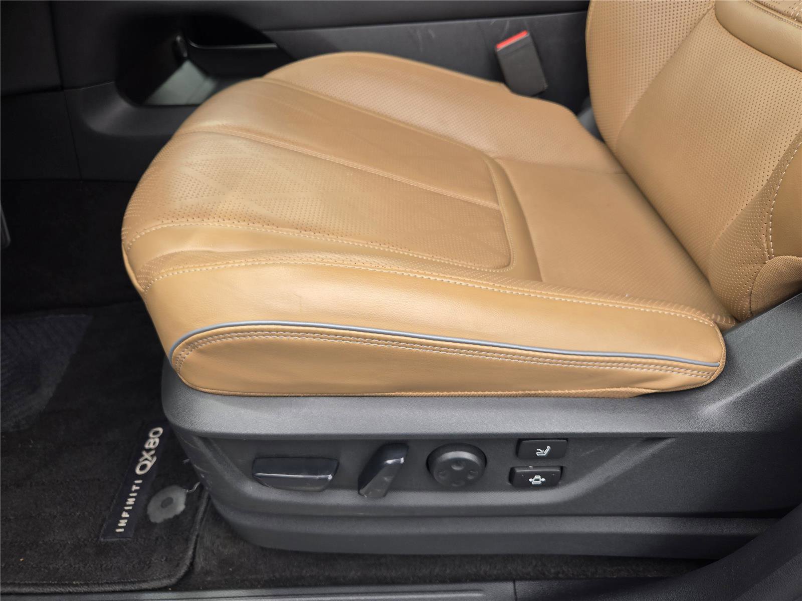 Used 2025 INFINITI QX80 Sensory AWD/4WD image 21