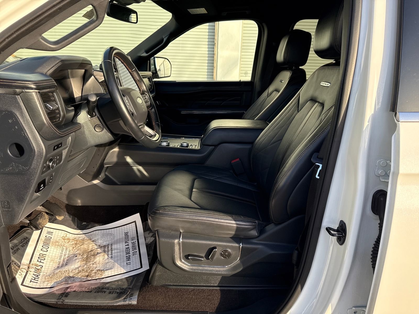 Certified 2023 Ford Expedition Platinum image 9