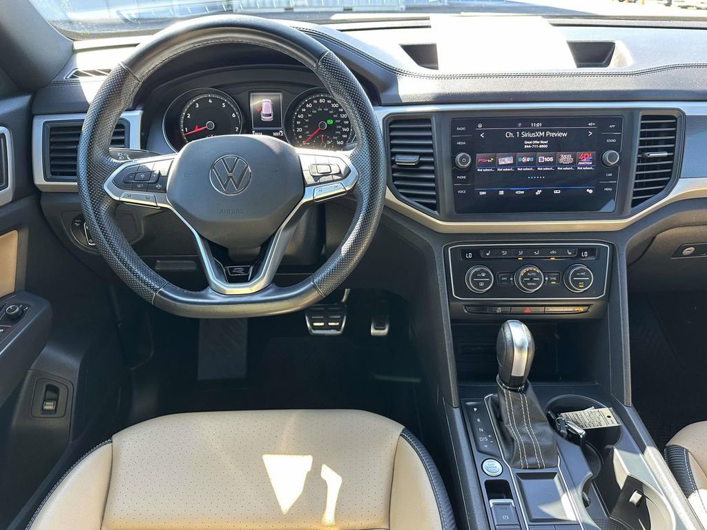 Used 2021 Volkswagen Atlas Cross Sport SE image 11