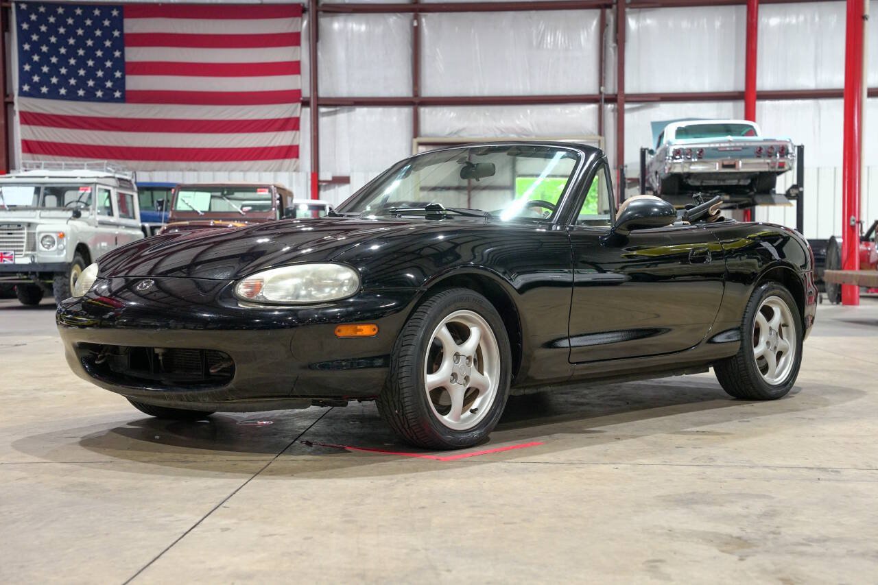Used 1999 MAZDA MX-5 Miata RWD image 1