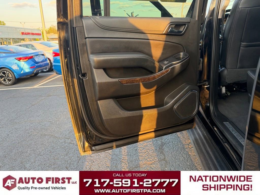 Used 2019 Chevrolet Suburban LT AWD/4WD image 11