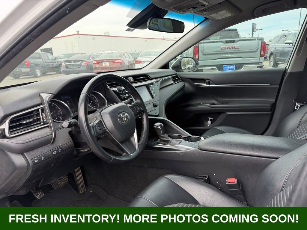 Used 2020 Toyota Camry SE image 8
