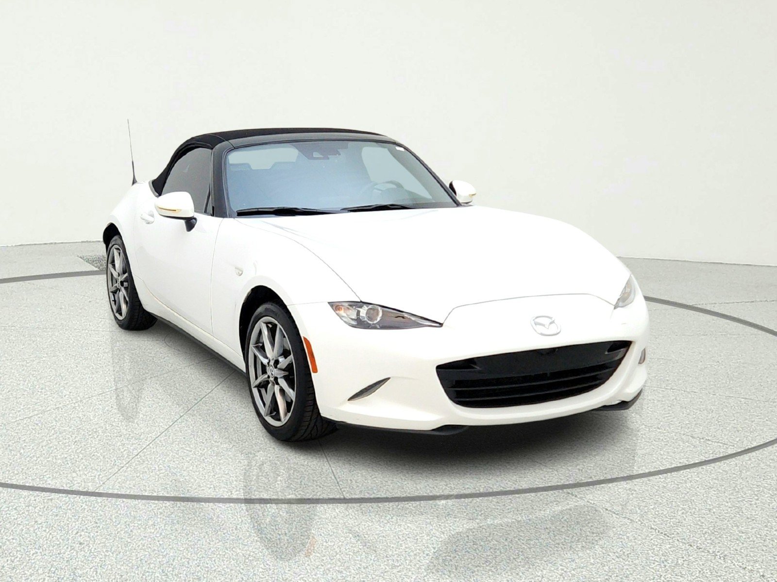 Used 2022 MAZDA MX-5 Miata Grand Touring w/ Weather Package RWD image 4