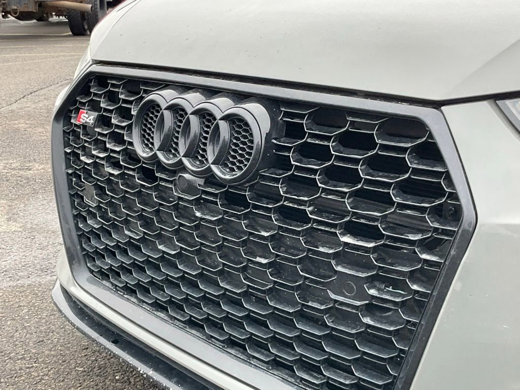 Used 2019 Audi S4 Premium Plus w/ Premium Plus Package image 26