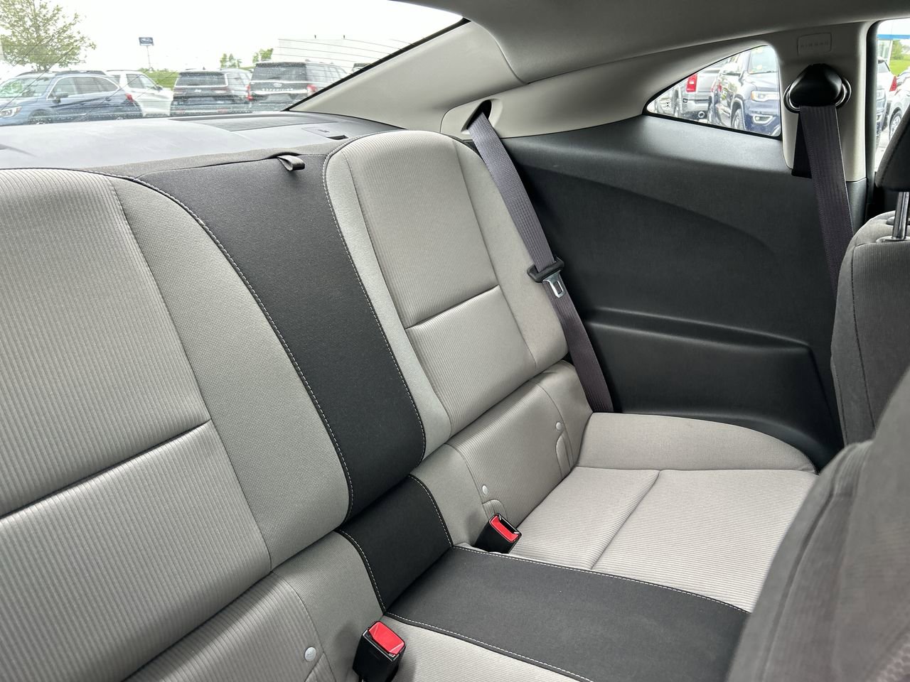 Used 2014 Chevrolet Camaro SS RWD image 16