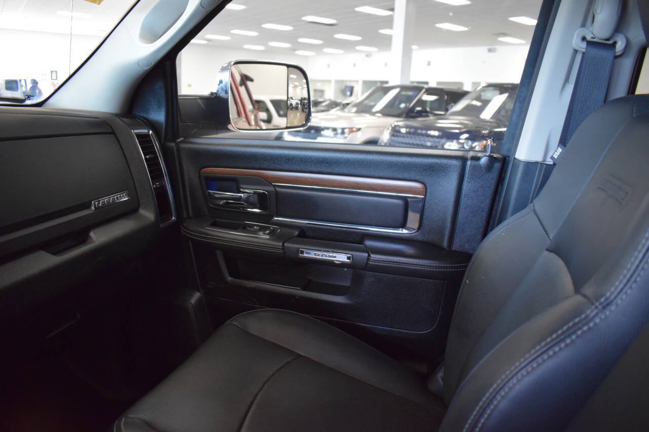Used 2016 RAM 1500 Laramie w/ Convenience Group AWD/4WD image 57